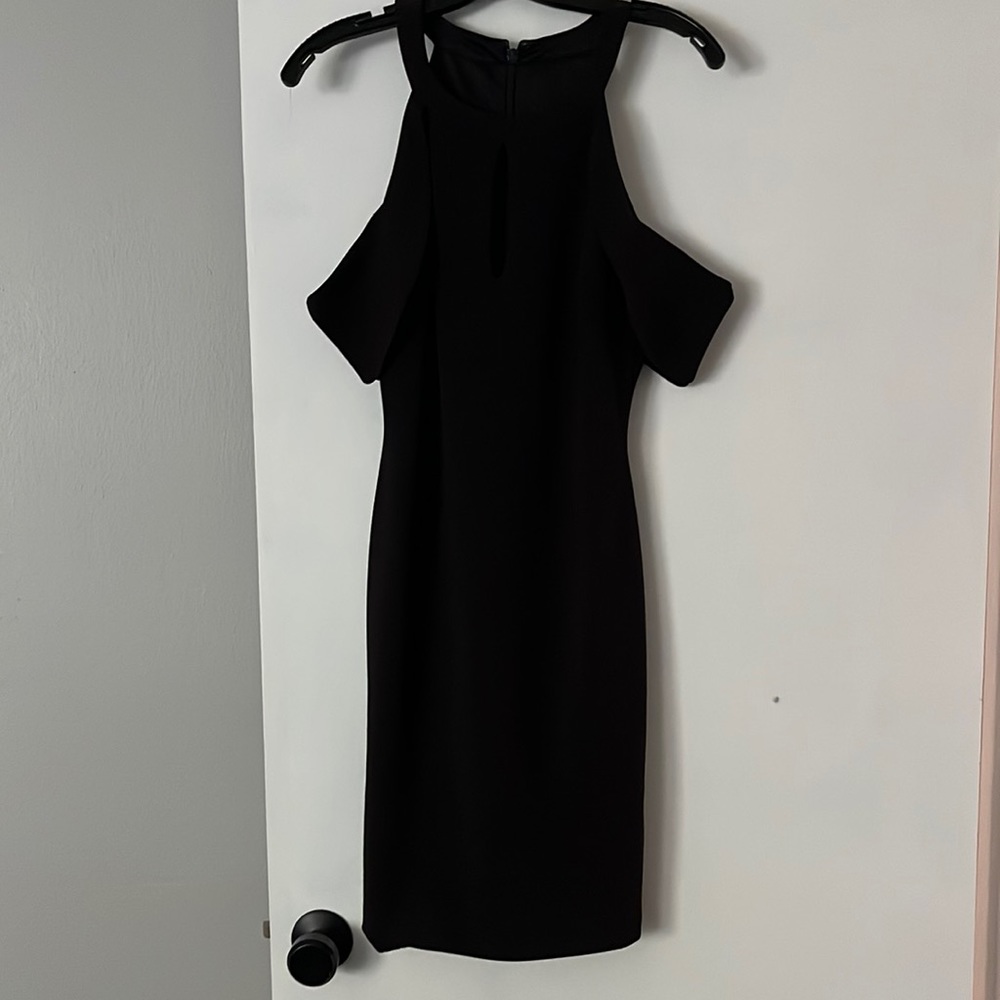 Guess dress open shoulder